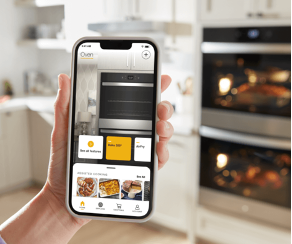 Lifestyle Image - Smartphone Kitchen App